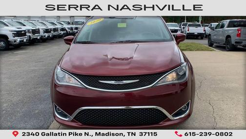 Velvet Red Pearlcoat 2020 Chrysler Pacifica Touring L