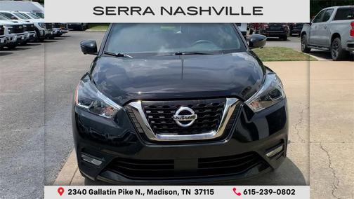 Super Black 2020 Nissan Kicks SR