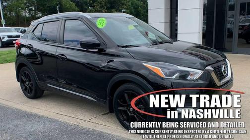 Super Black 2020 Nissan Kicks SR