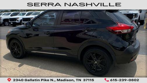 Super Black 2020 Nissan Kicks SR