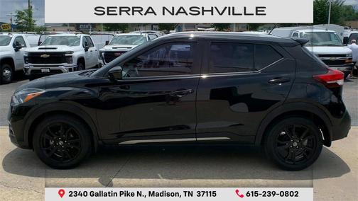 Super Black 2020 Nissan Kicks SR