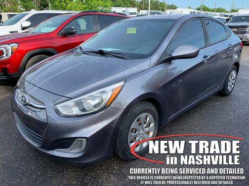 Triathlon Gray Metallic 2017 Hyundai Accent SE
