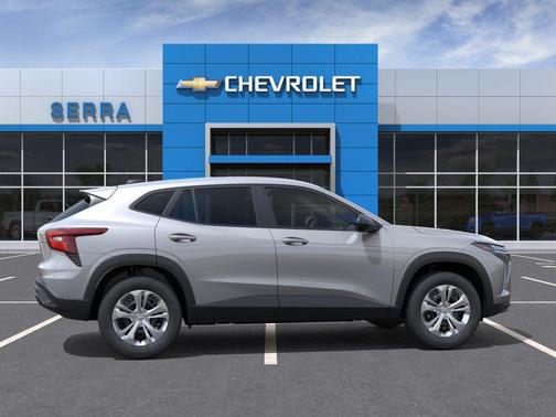 Sterling Gray Metallic 2026 Chevrolet Trax LS
