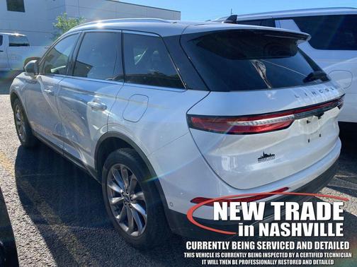 PRISTINE WHITE MET TRI-COAT 2020 Lincoln Corsair Standard