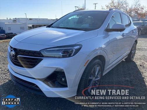 White Frost Tricoat 2020 Buick Encore GX Essence