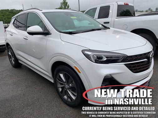 White Frost Tricoat 2020 Buick Encore GX Essence