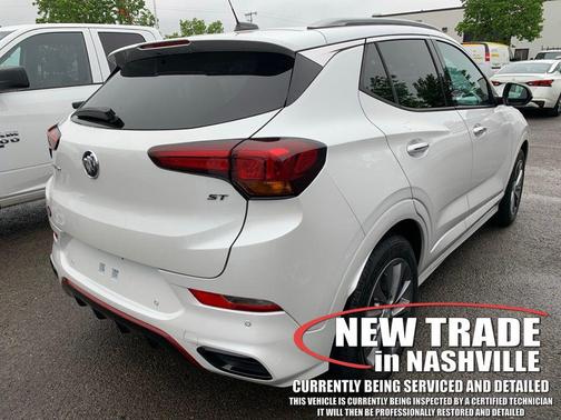 White Frost Tricoat 2020 Buick Encore GX Essence