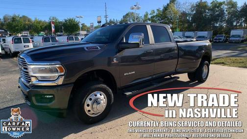 Granite Crystal Metallic Clearcoat 2024 RAM 3500 Laramie Crew Cab 4x4 8' Box