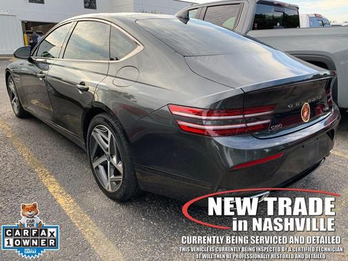 Makalu Gray 2024 Genesis G80 2.5T