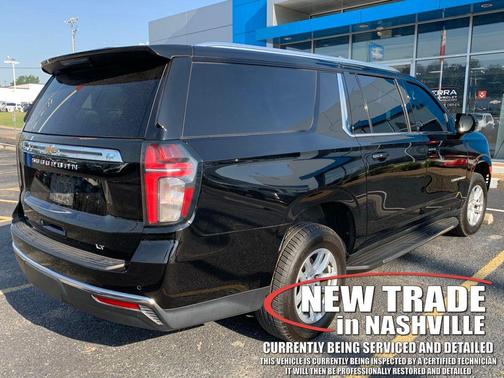 Black 2022 Chevrolet Suburban LT