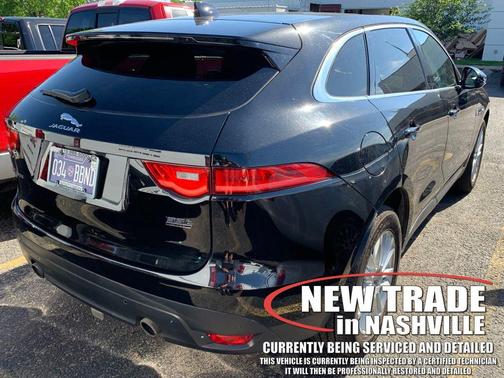 Fuji White 2018 Jaguar F-PACE 35t Prestige