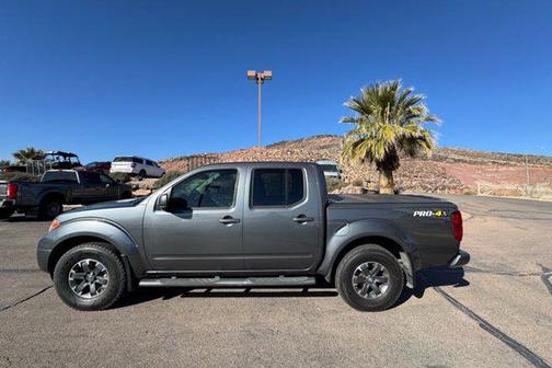 2017 Nissan Frontier PRO-4X