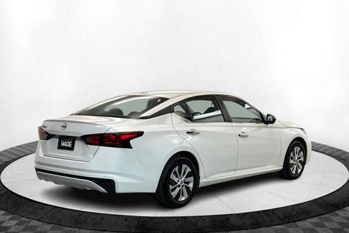 2025 Nissan Altima S FWD