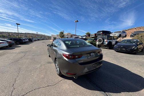 2024 Mazda Mazda3 FWD w/Preferred Package