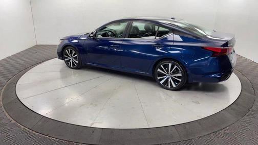 2020 Nissan Altima SR VC-Turbo FWD