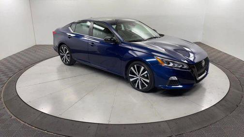 2020 Nissan Altima SR VC-Turbo FWD
