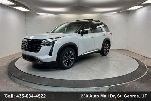 2026 Nissan Pathfinder Platinum