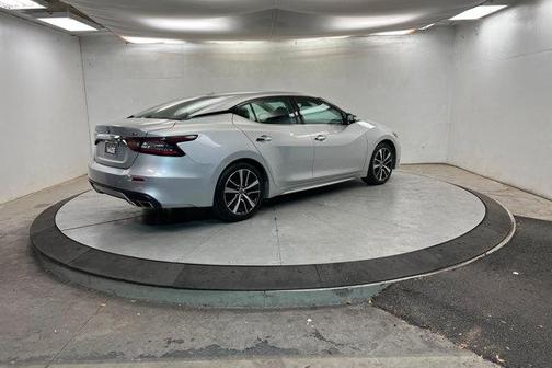 2023 Nissan Maxima SV Xtronic CVT