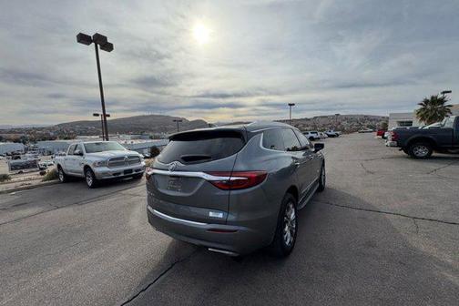 2021 Buick Enclave AWD Avenir