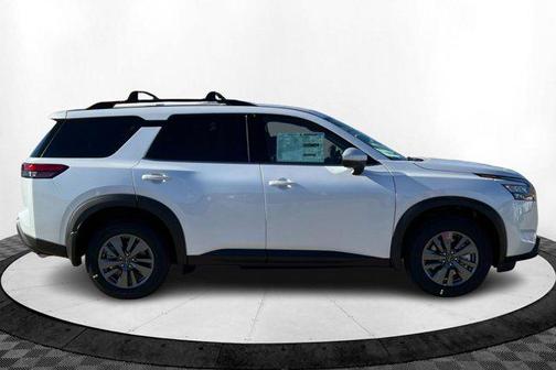 2025 Nissan Pathfinder SV 4WD
