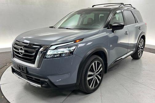 2023 Nissan Pathfinder Platinum 4WD