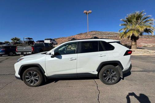2024 Toyota RAV4 Hybrid XLE Premium