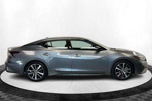 2023 Nissan Maxima SV Xtronic CVT