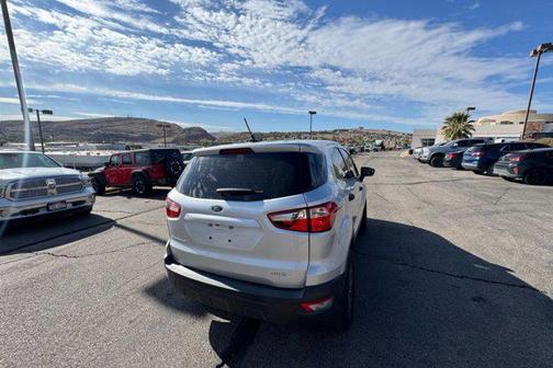 2022 Ford EcoSport S