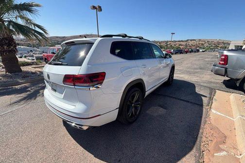 2021 Volkswagen Atlas 3.6L SE w/Technology