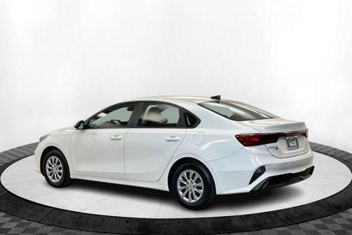 2023 Kia Forte LX