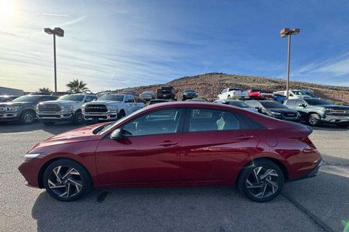 2025 Hyundai ELANTRA Sport