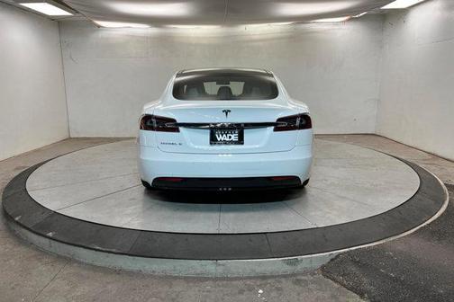 2016 Tesla Model S 