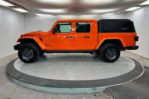 2025 Jeep Gladiator Mojave X