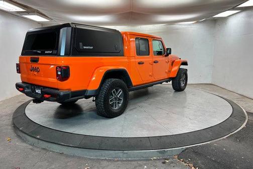 2025 Jeep Gladiator Mojave X