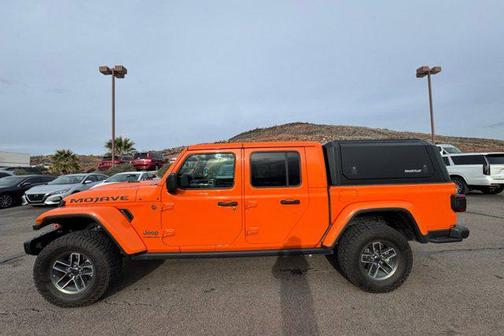 2025 Jeep Gladiator Mojave X