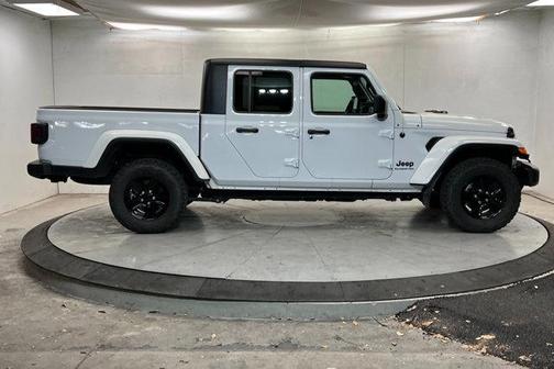 2021 Jeep Gladiator Sport S