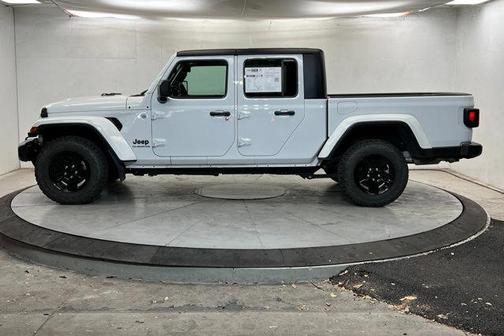 2021 Jeep Gladiator Sport S