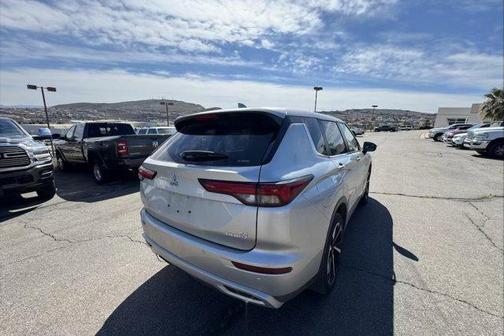 2024 Mitsubishi Outlander PHEV SE S-AWC