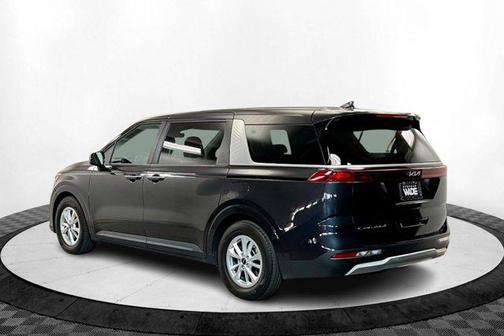 2022 Kia Carnival LXS