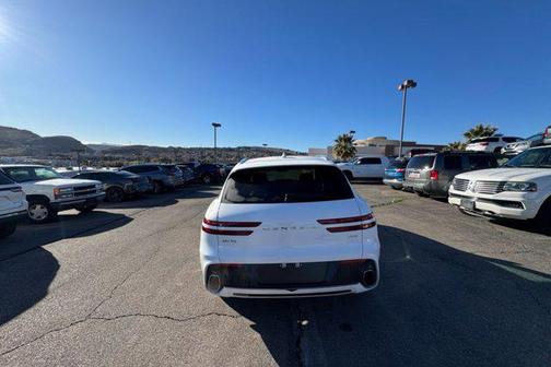 2022 Genesis GV70 2.5T AWD