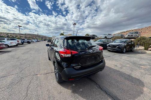 2018 Nissan Kicks SR