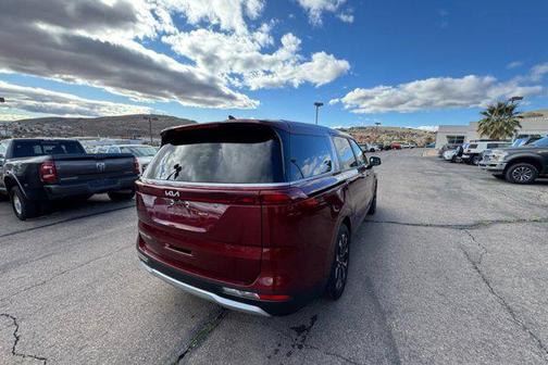 2022 Kia Carnival EX