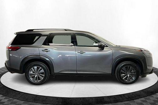 2025 Nissan Pathfinder SV FWD