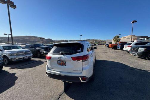 2019 Toyota Highlander Limited Platinum