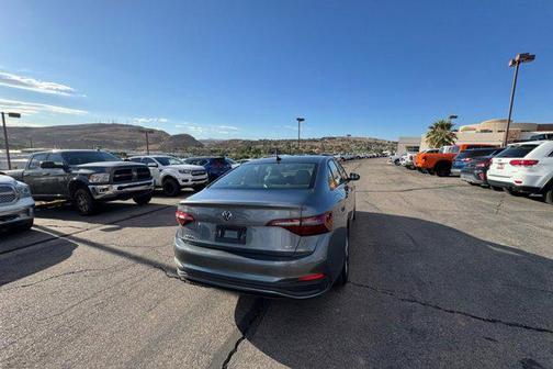 2022 Volkswagen Jetta 1.5T SE