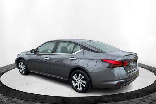 2025 Nissan Altima S FWD