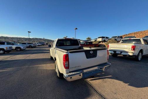 2020 Nissan Frontier SV