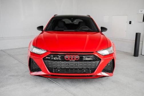 Photo 4 of 35 of 2021 Audi RS 6 Avant 4.0T quattro