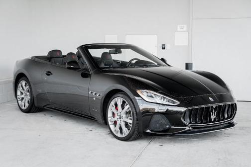 Photo 3 of 37 of 2018 Maserati GranTurismo Sport
