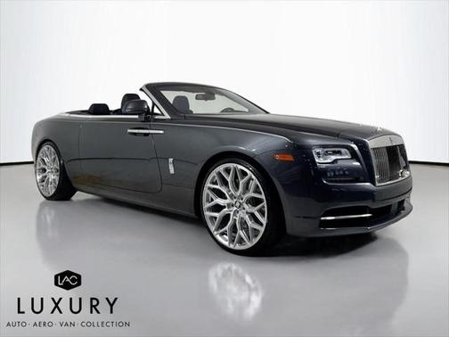 2017 Rolls-Royce Dawn Base